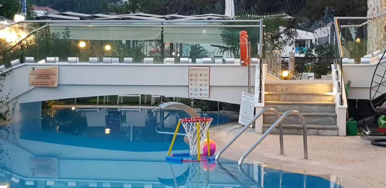 Hatzoudis Luxury Suites Hriszí Amudiá Kültér fotó