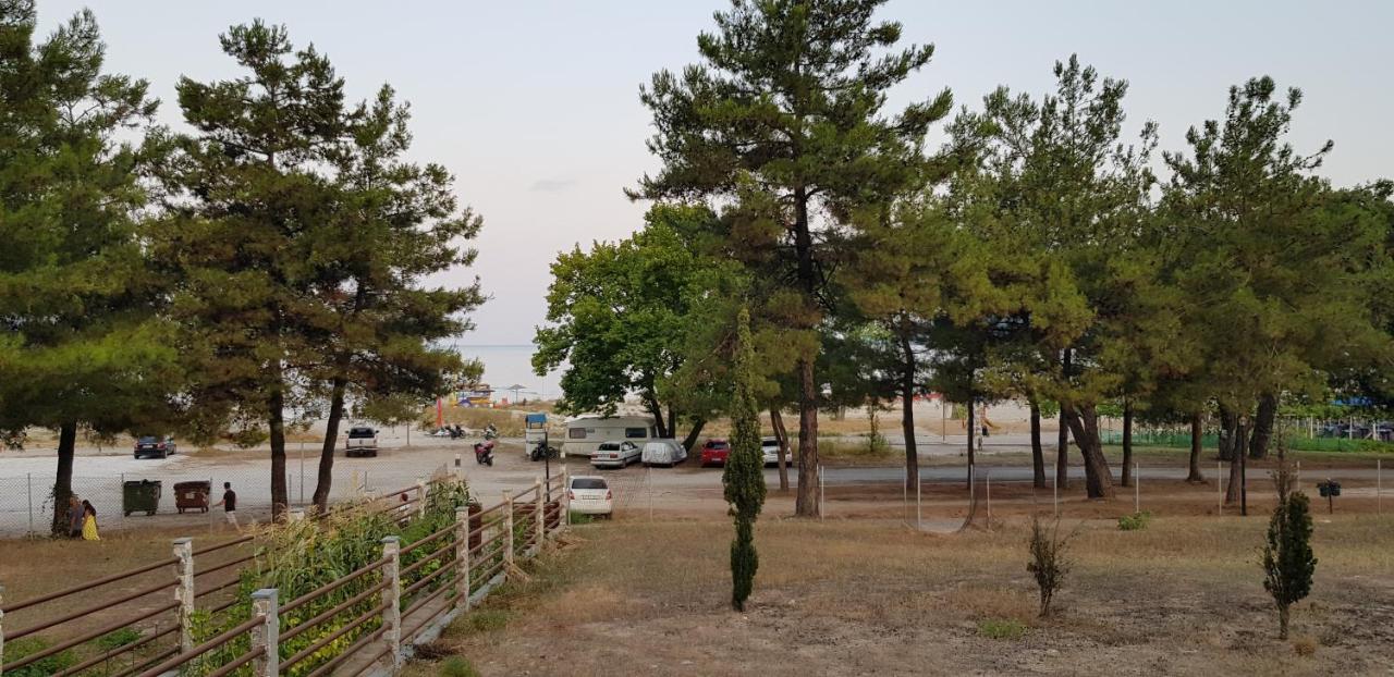 Hatzoudis Luxury Suites Hriszí Amudiá Kültér fotó