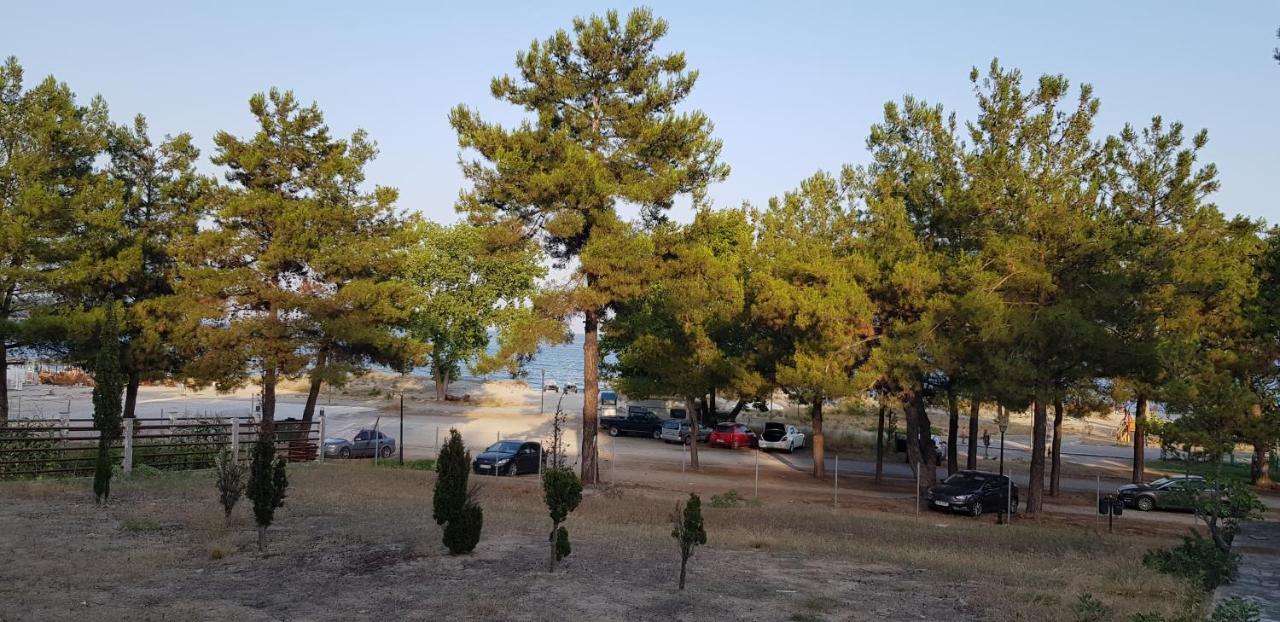 Hatzoudis Luxury Suites Hriszí Amudiá Kültér fotó