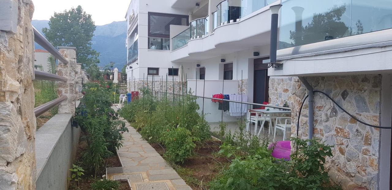 Hatzoudis Luxury Suites Hriszí Amudiá Kültér fotó