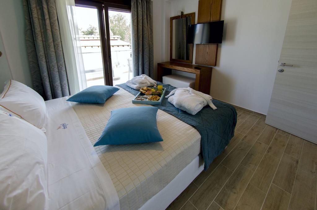 Hatzoudis Luxury Suites Hriszí Amudiá Kültér fotó