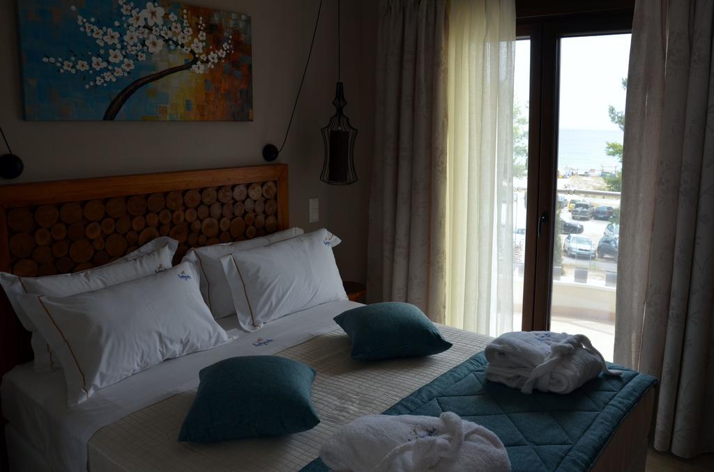Hatzoudis Luxury Suites Hriszí Amudiá Kültér fotó