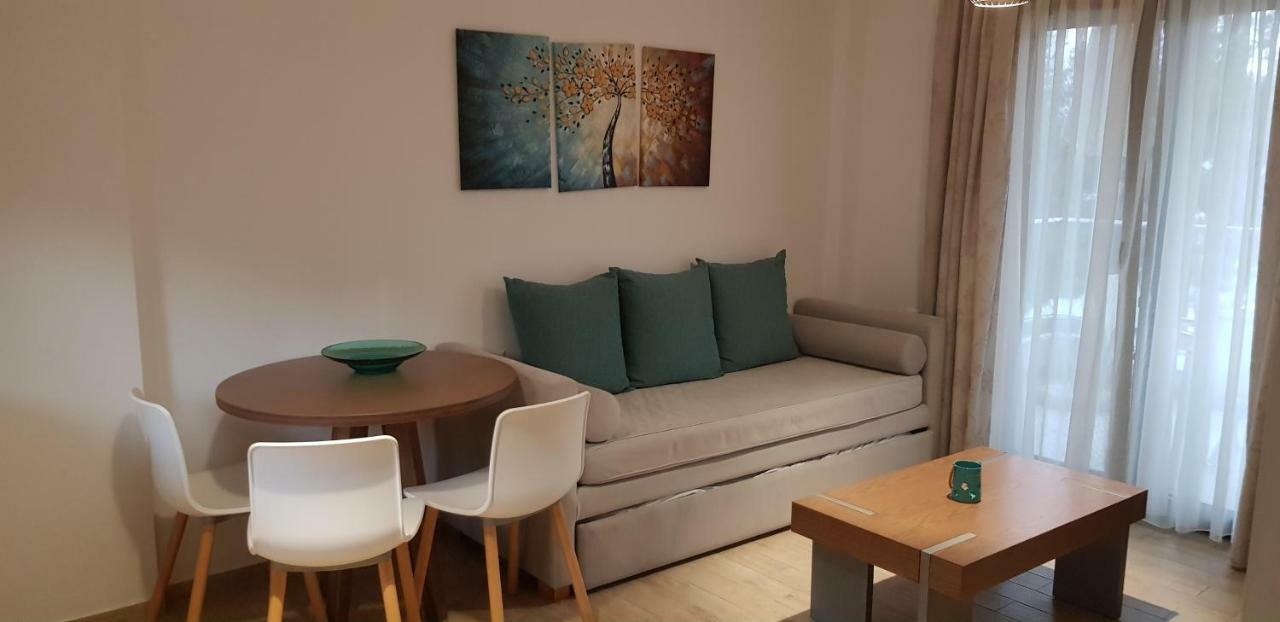 Hatzoudis Luxury Suites Hriszí Amudiá Kültér fotó